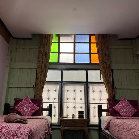 Tamarind Guesthouse พระนครศรีอยุธยา ภายนอก รูปภาพ