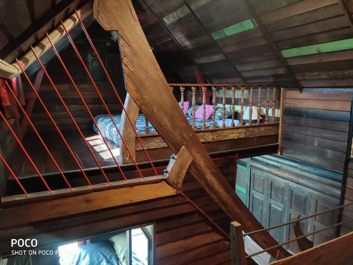 Tamarind Guesthouse พระนครศรีอยุธยา ภายนอก รูปภาพ
